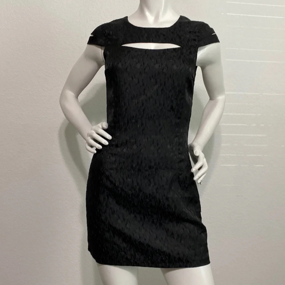 Keepsake The Label Mini Dress Cutout Cap Sleeve Keyhole Neck Textured Black S